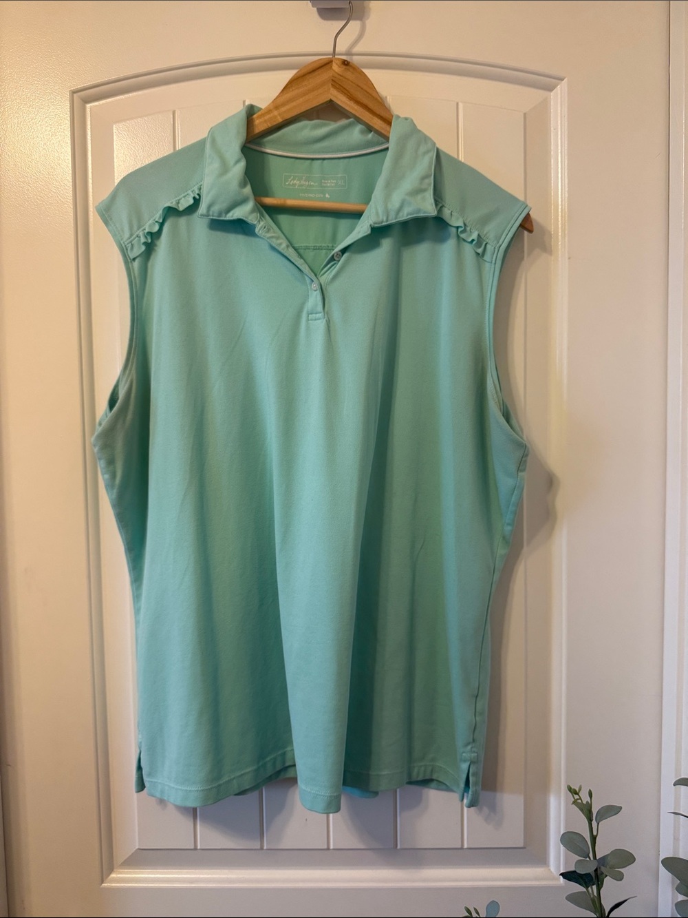 Lady Hagen Mint Green Sleeveless Polo Top